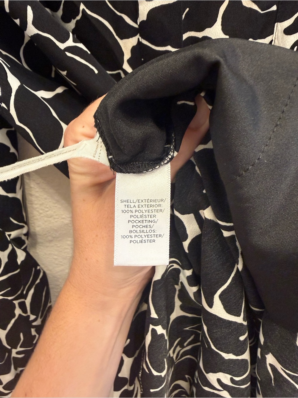 LOFT Black & White Floral Romper | Size 12 - Picture 5 of 11